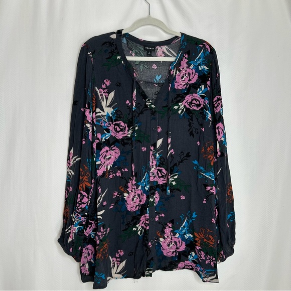 torrid Tops - Torrid black floral blouse V neck with tie size 3X dark floral gothic